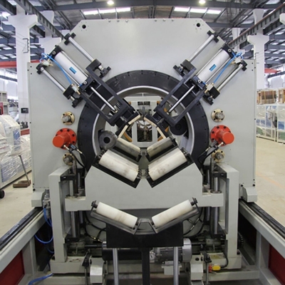 Progettazione di una macchina di estrussione di tubi in PVC personalizzata 380v 50hz per una linea di produzione serviziabile