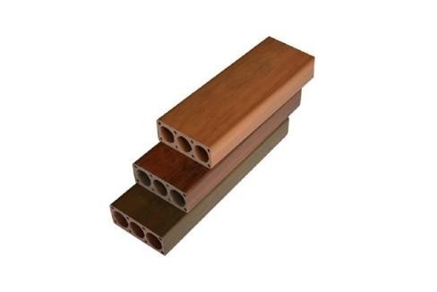 34.7 rpm Velocità di vite Linea di estrusione per pannelli murali WPC2 per la produzione di impianti di produzione