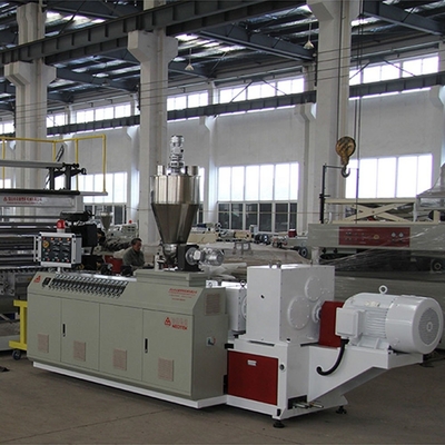 Linea di estrussione in PVC, estrusore verticale in plastica a doppia vite ad alta produttività