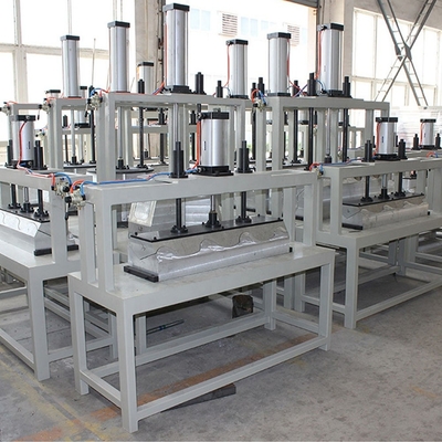 132 1 Vattone L/D Rapporto Vattone doppio laminatura Pvc Roof Tile Extruder Machine con uno