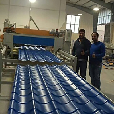 132 1 Vattone L/D Rapporto Vattone doppio laminatura Pvc Roof Tile Extruder Machine con uno