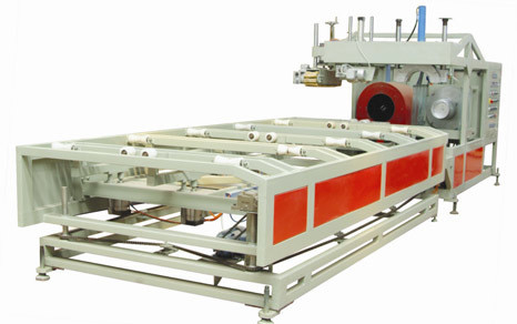 16-63 Linea di estrusione di tubi in PVC con impiallacciamento automatico e vite di vite a 32,9 giri al minuto
