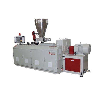 Linea di estrusione per rivestimento di pietra in PVC a misura di 23000 kg2 per la produzione di PVC