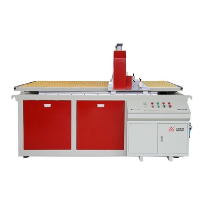 156 1 Linea di estrusione in PVC a vite con rapporto L/D per la produzione di WPC resistente e resistente