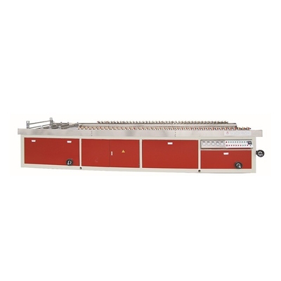 156 1 Linea di estrusione in PVC a vite con rapporto L/D per la produzione di WPC resistente e resistente